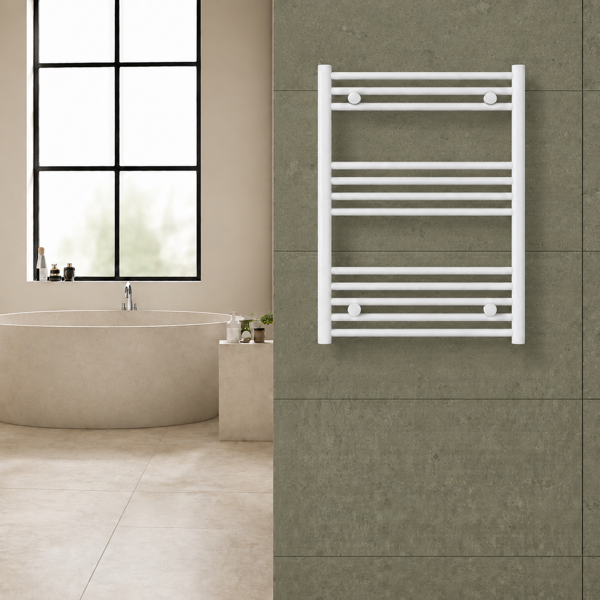 Radiador toallero blanco de 600 x 800 mm para calefacción central instalado en un baño